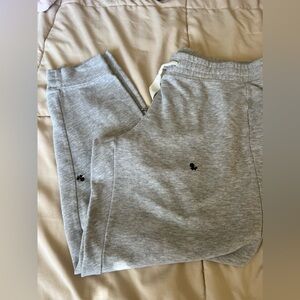 Gap joggers size medium